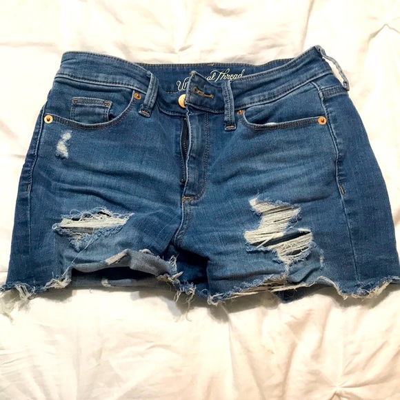 High Rise Midi Shorts - Picture 1 of 3